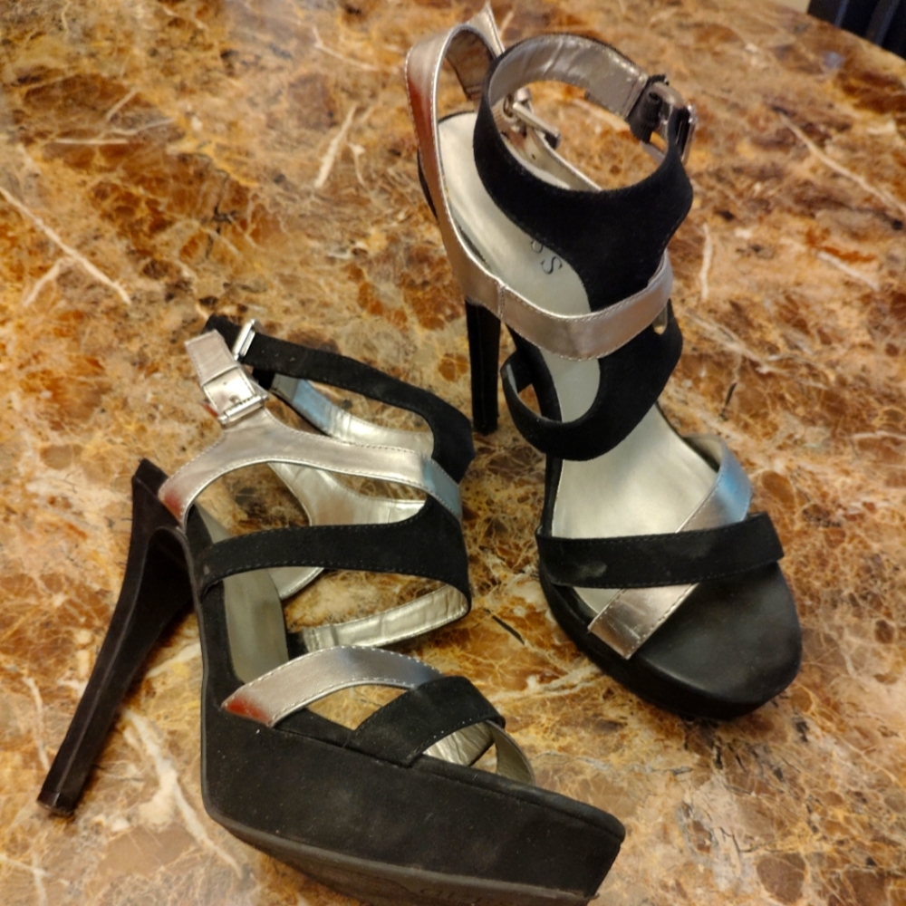 GUESS Kimber 5.5" High Heels